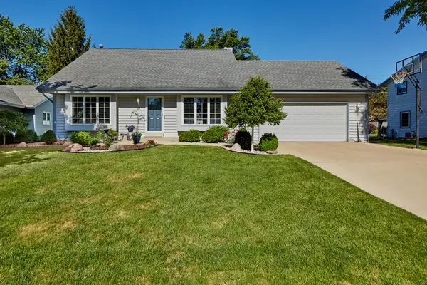 14 Virginia St, Racine, WI 53405