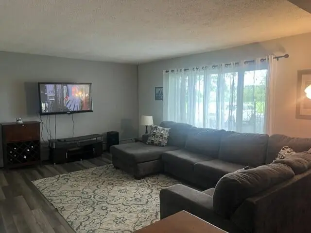 7651 S Clement Ave, Oak Creek, WI 53154 - #3