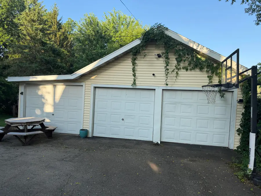 615 S Spring St, Beaver Dam, WI 53916 - #3