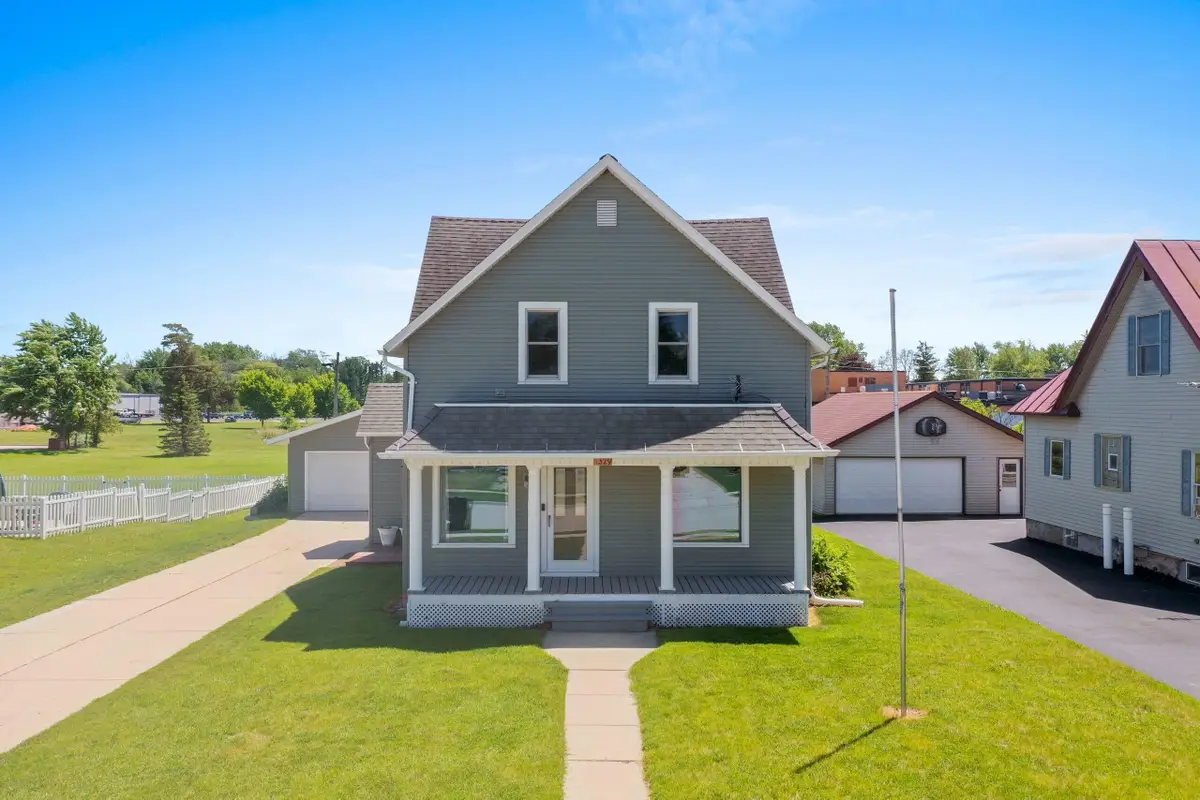 329 Mill St, Reedsville, WI 54230 - #1
