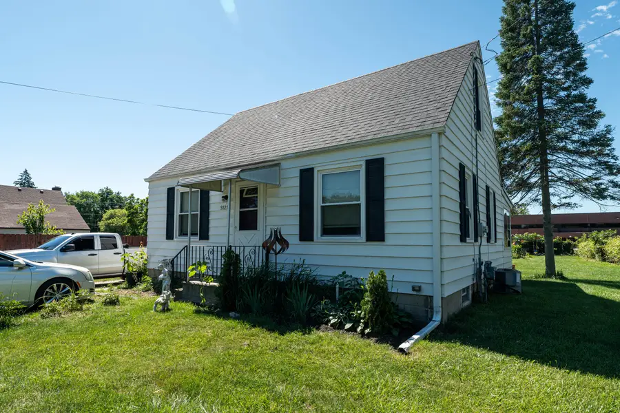 5121 85th St, Pleasant Prairie, WI 53158 - #2