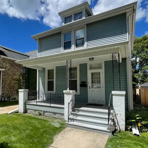 1744 Park Ave, Racine, WI 53403