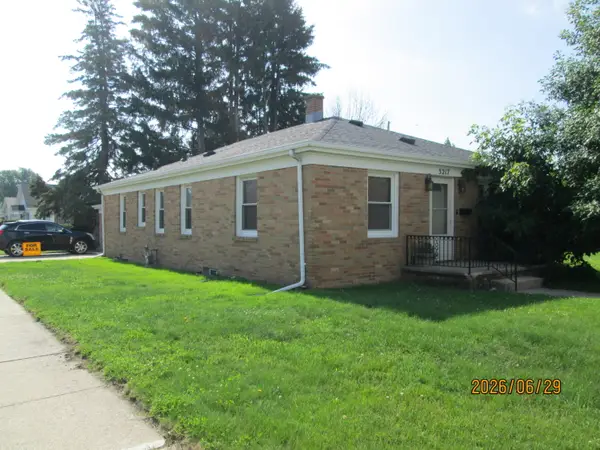 3217 Caledonia St, Racine, WI 53402