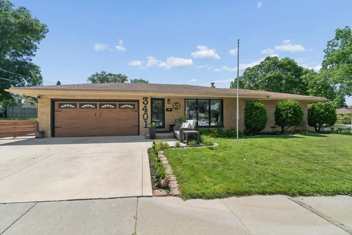 3401 S 88th St, Milwaukee, WI 53227 - #1