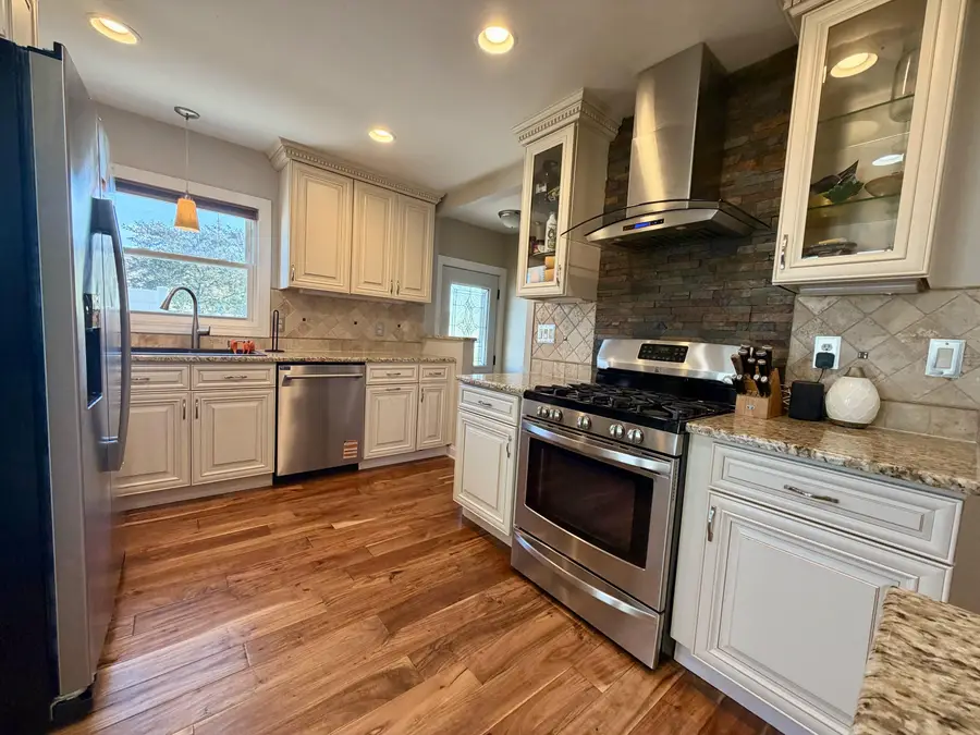 144 S 71st St, Milwaukee, WI 53214 - #3