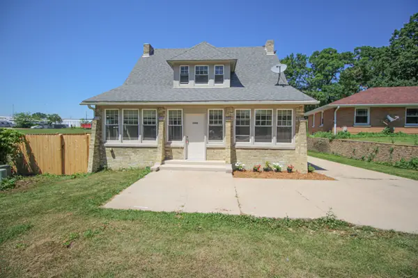 2406 Washington Rd, Kenosha, WI 53140