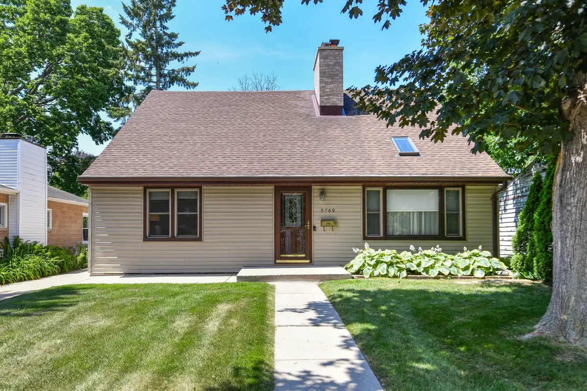 5769 N River Forest Dr, Glendale, WI 53209 - #1