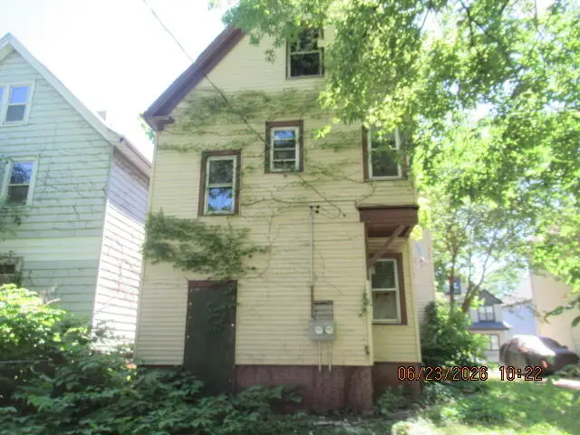 2365 N 6th St, Milwaukee, WI 53212 - #2