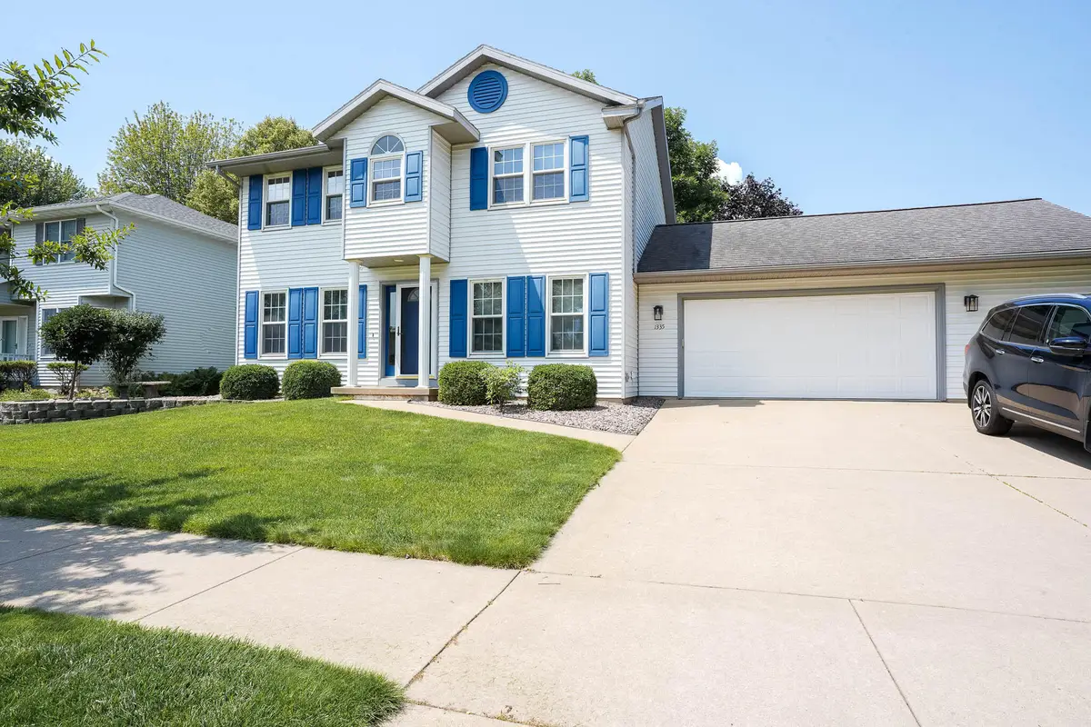 1335 4th Ave N, Onalaska, WI 54650 - #1