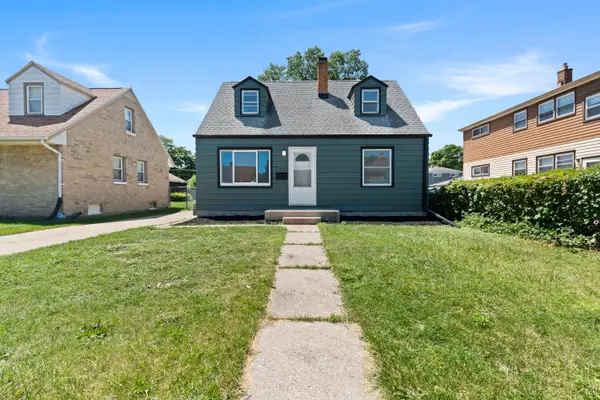 5331 N 61st St, Milwaukee, WI 53218