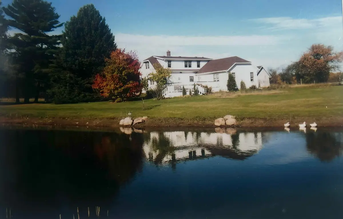 6342 Kawula Ln, Little Suamico, WI 54171 - #1