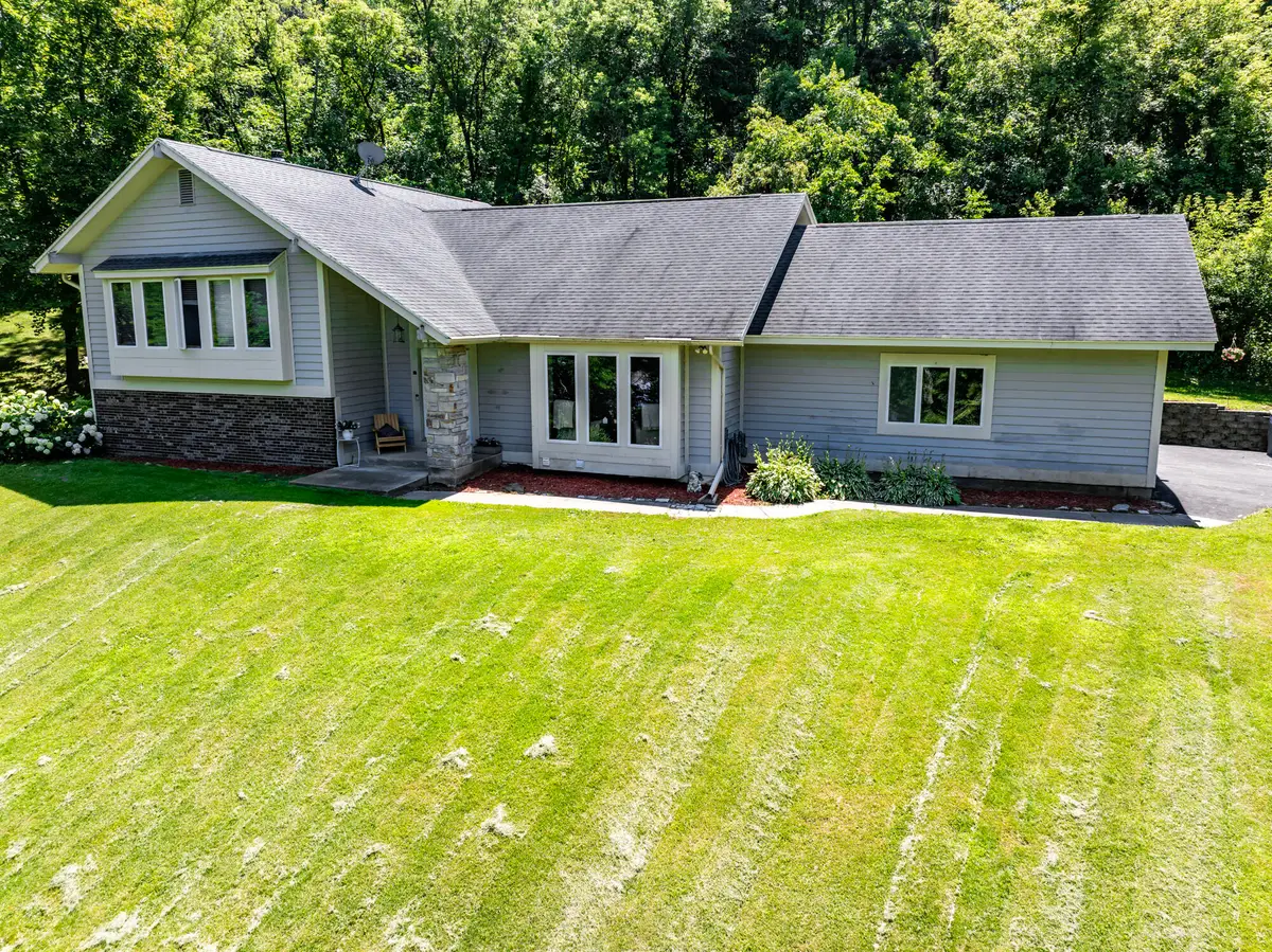 W5371 Horseshoe Pl, Shelby, WI 54601 - #1