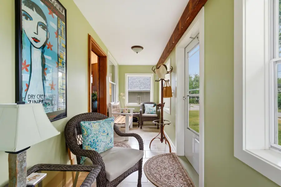 428 Grand Ave, Hartford, WI 53027 - #3
