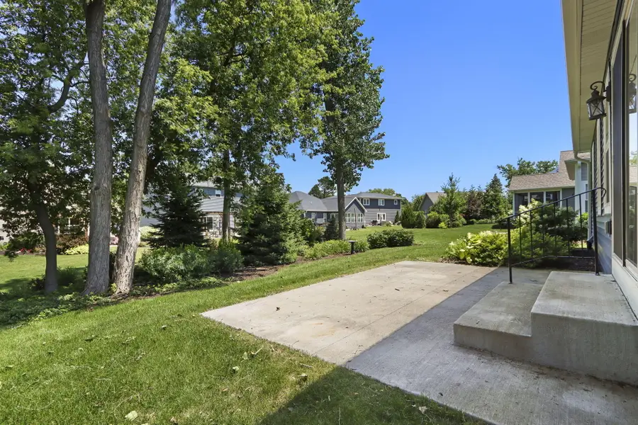 223 Summerhaven Ln, Lake Geneva, WI 53147 - #2