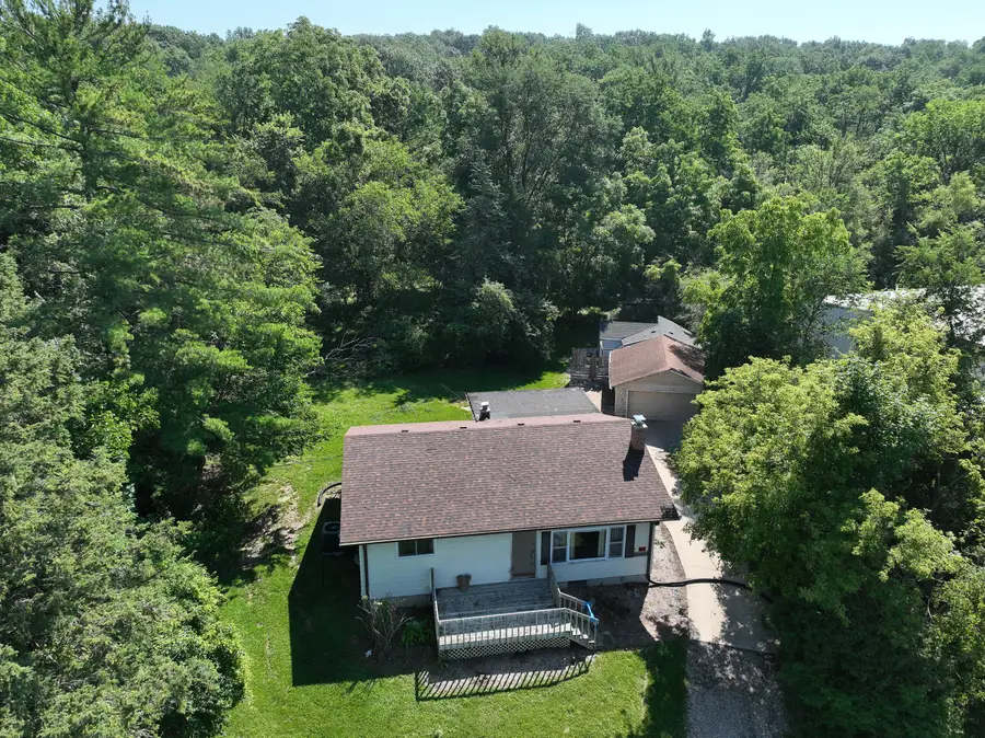 1475 Elkhorn Rd, Lake Geneva, WI 53147 - #3