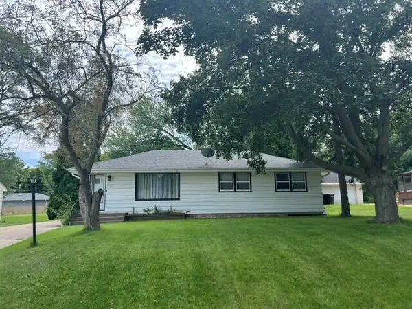 5131 W Willow Rd, Brown Deer, WI 53223