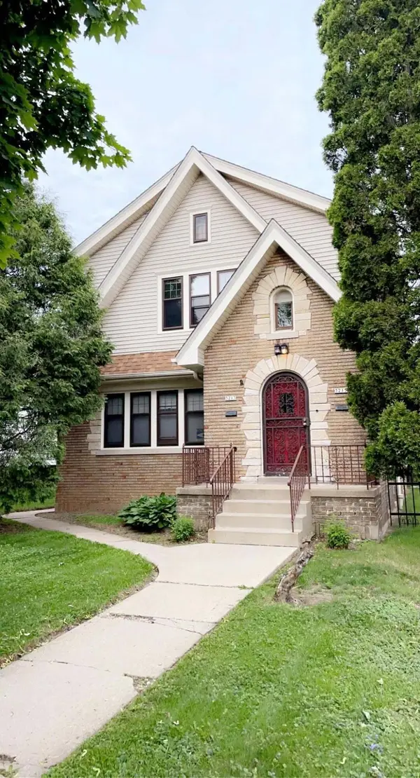3213 N 45th St, Milwaukee, WI 53216