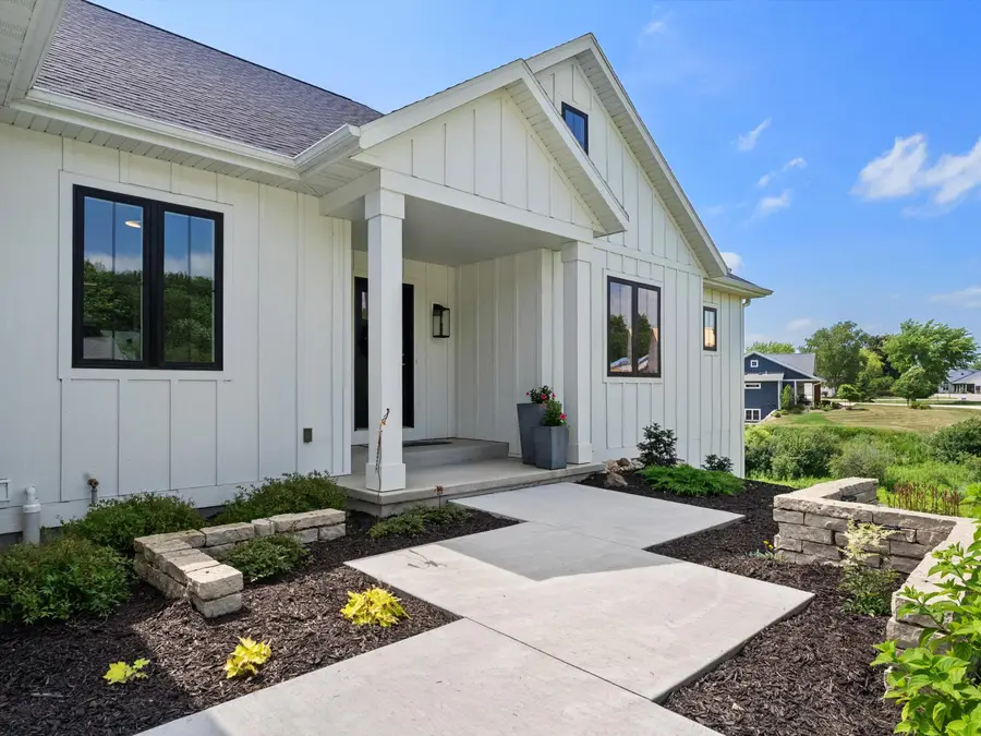 W6812 Lake View Dr, Rhine, WI 53020 - #2