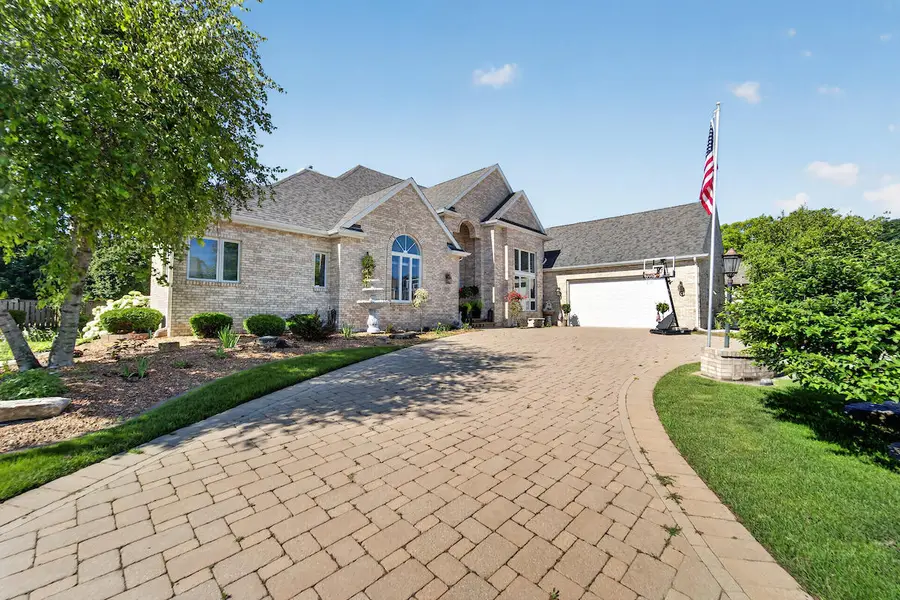 3223 13th Pl, Kenosha, WI 53144 - #2