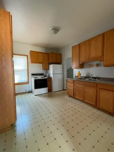 1307 Redfield St, La Crosse, WI 54601 - #3