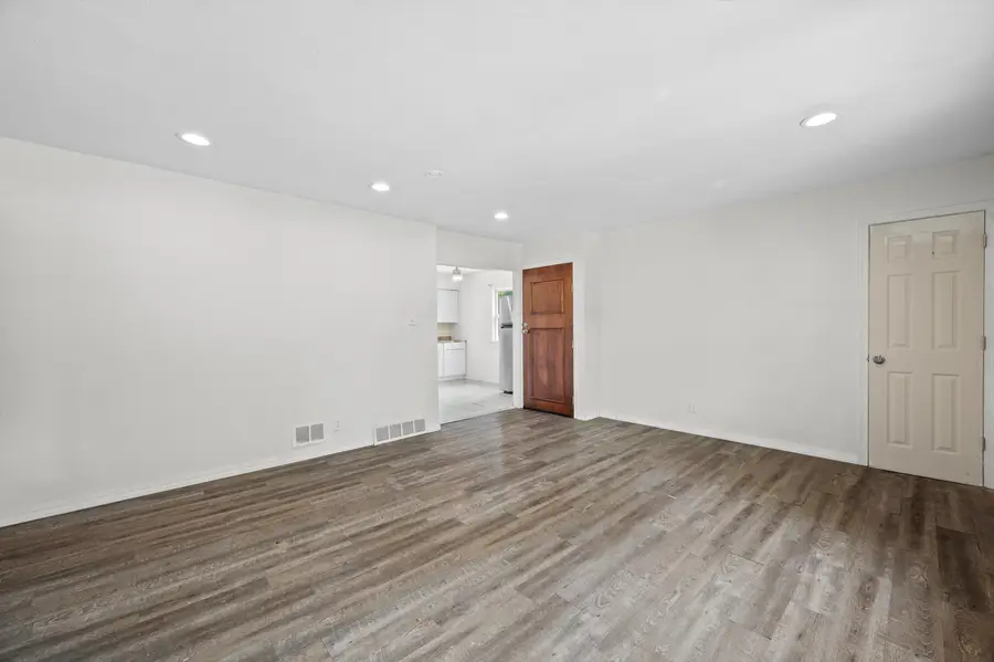 5400 N 53rd St, Milwaukee, WI 53218 - #3