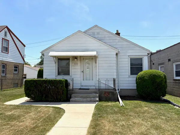 6727 W Lincoln Ave, West Allis, WI 53219