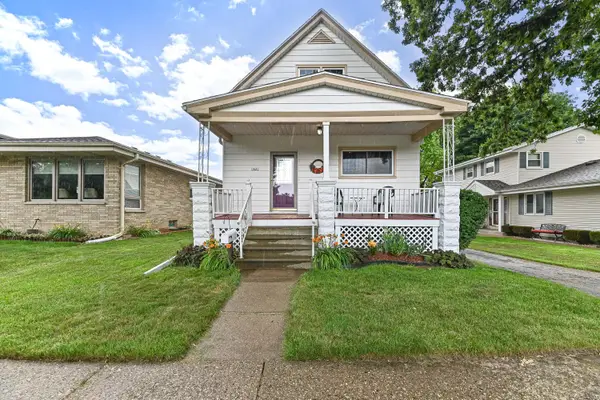1521 Marquette Ave, South Milwaukee, WI 53172