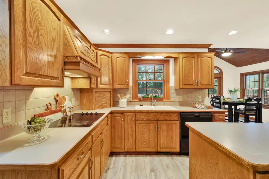 1415 Schloemer Dr, West Bend, WI 53095 - #3