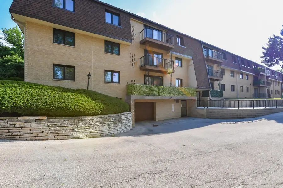 3239 S 58th St, Milwaukee, WI 53219 - #2
