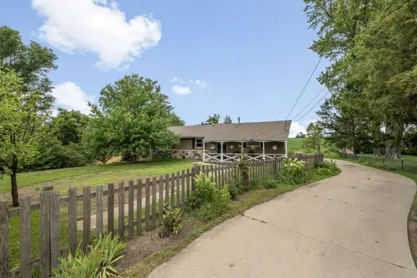 742 W Main St, Twin Lakes, WI 53181