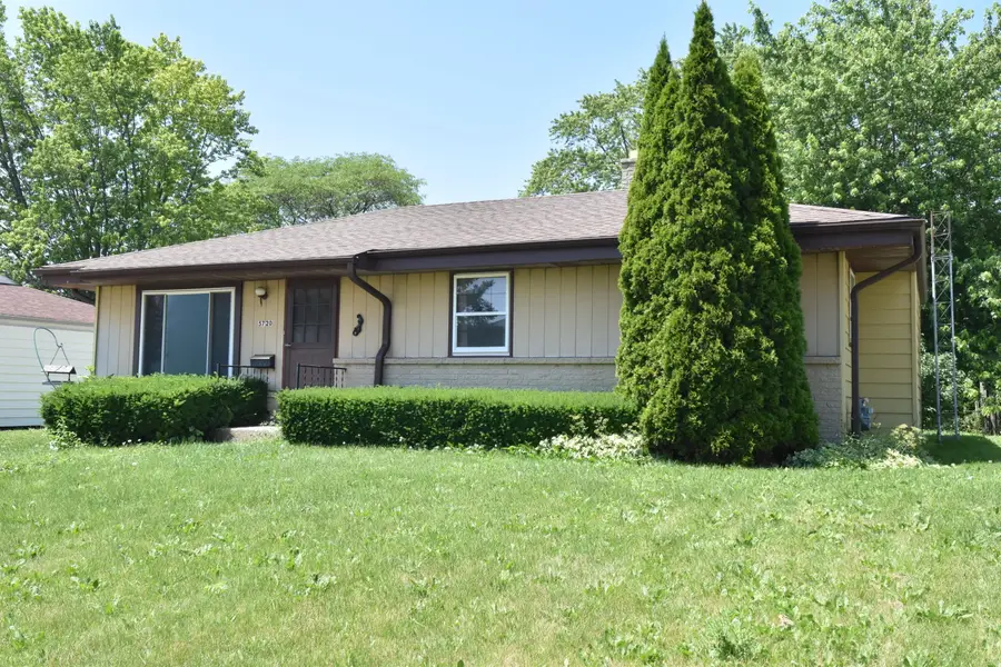 5720 49th Ave, Kenosha, WI 53144 - #2