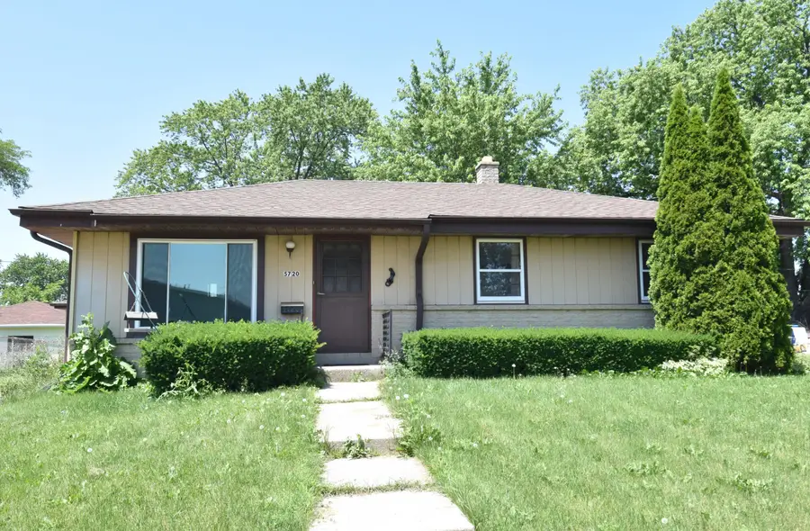 5720 49th Ave, Kenosha, WI 53144 - #3