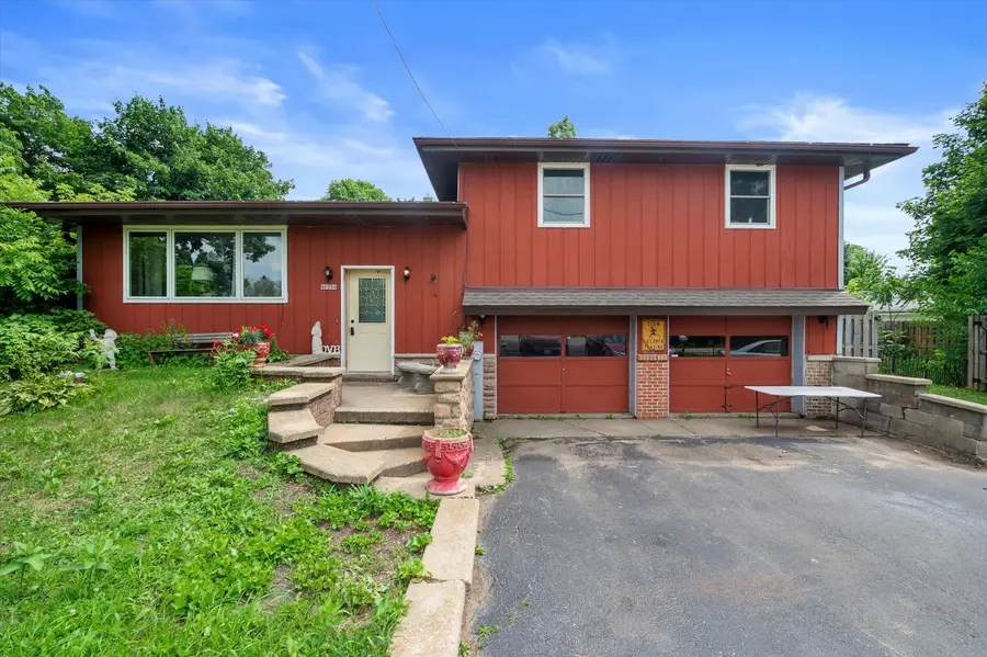 N6294 County Road Dd, Spring Prairie, WI 53105 - #2