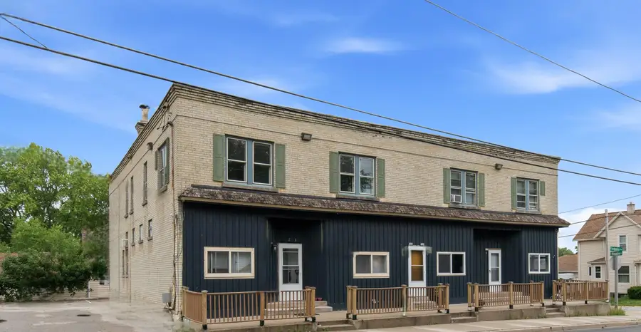 323 Fredonia Ave, Fredonia, WI 53021 - #2