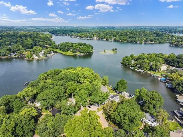 N7627 Pleasant Point Cir, Lauderdale Lakes, WI 53121 - #2