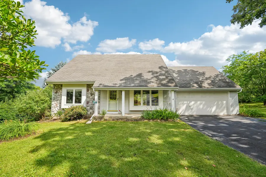 W316S2825 Roberts Rd, Genesee, WI 53188 - #3