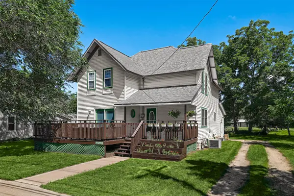 20048 W Mill Rd, Galesville, WI 54630