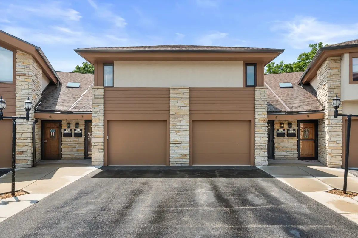 N89W16329 Main St, Menomonee Falls, WI 53051 - #1
