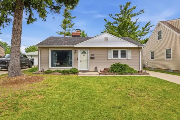 6622 W Bennett Ave, Milwaukee, WI 53219