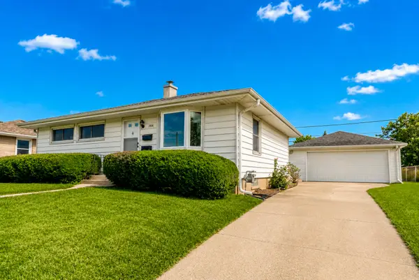 3804 E Klieforth Ave, Cudahy, WI 53110