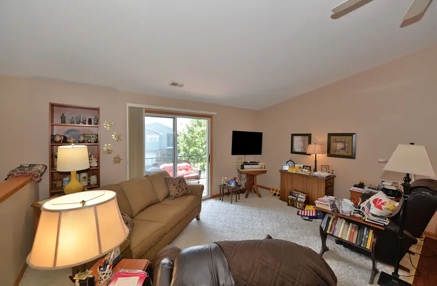 1117 N Sunnyslope Dr, Mount Pleasant, WI 53406 - #3