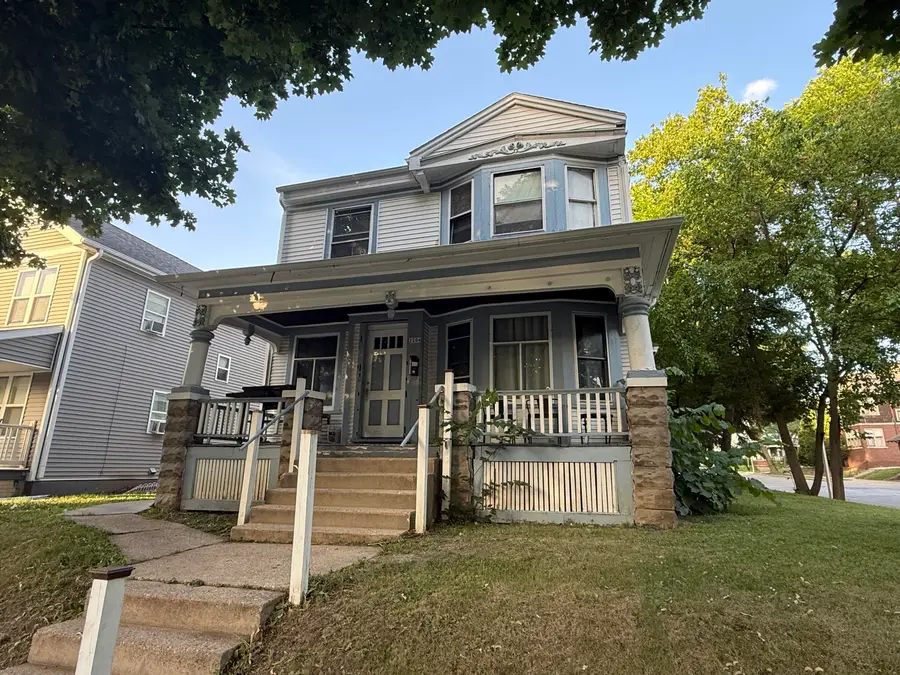 2204 N 41st St, Milwaukee, WI 53208 - #2