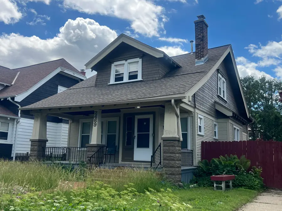 2469 N 46th St, Milwaukee, WI 53210 - #2