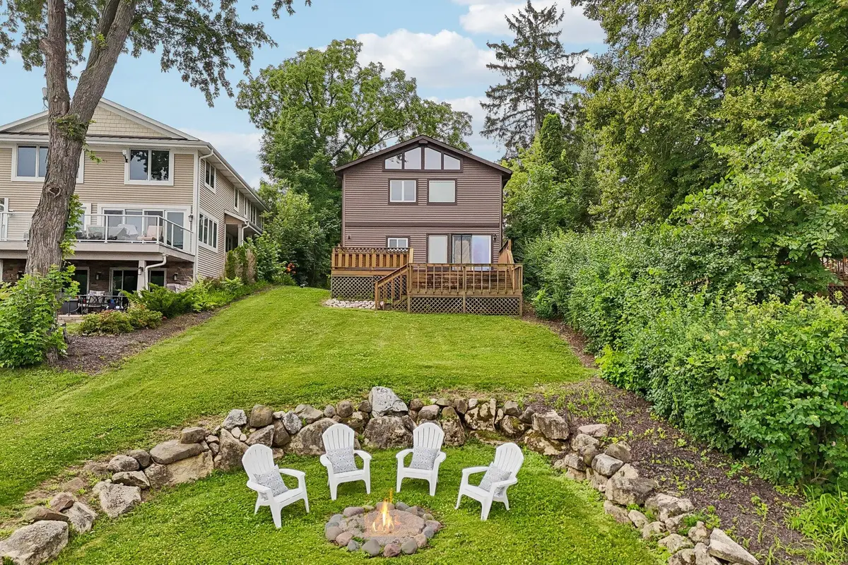 S73W17268 Lake Dr, Muskego, WI 53150 - #1