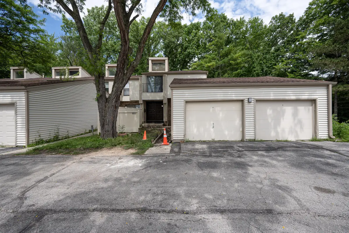 9012 N 70th St, Milwaukee, WI 53223 - #1