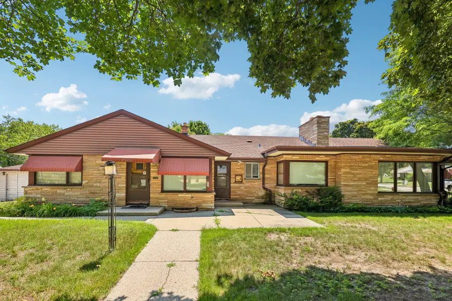4164 N 85th St, Milwaukee, WI 53222 - #2