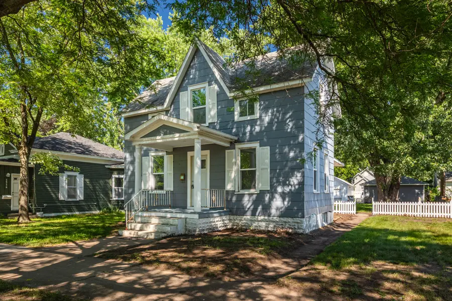 1512 Charles St, La Crosse, WI 54603 - #3