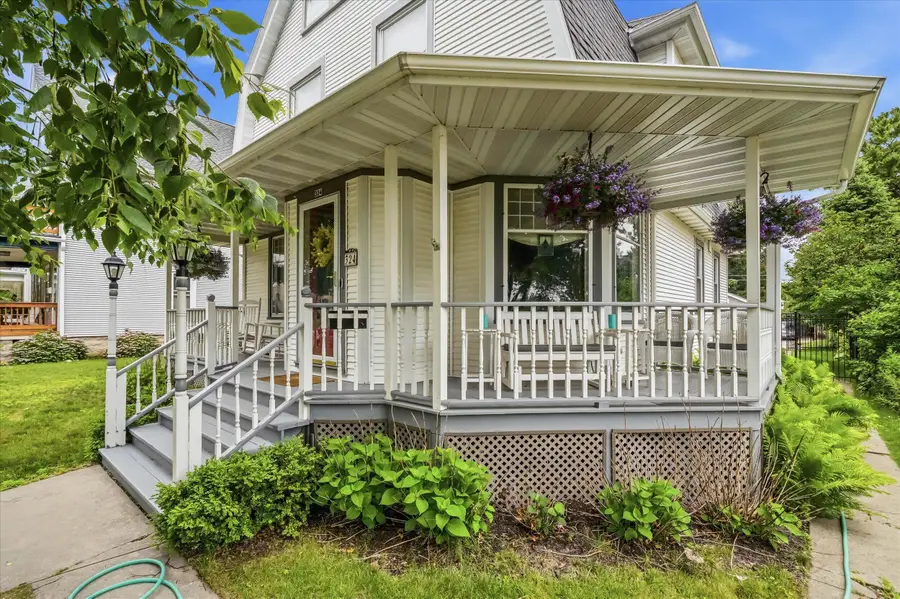 324 St Clair Ave, Sheboygan, WI 53081 - #2