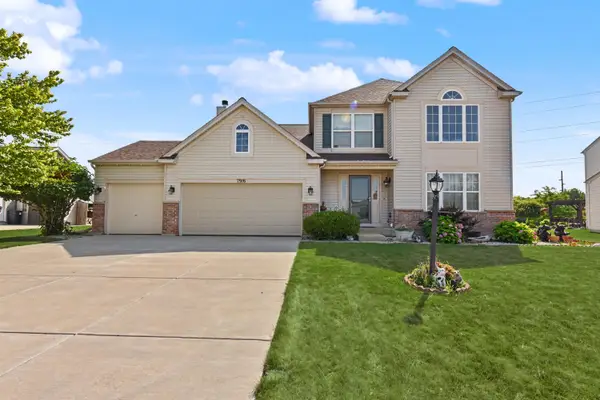 7916 Whitetail Dr, Mount Pleasant, WI 53406