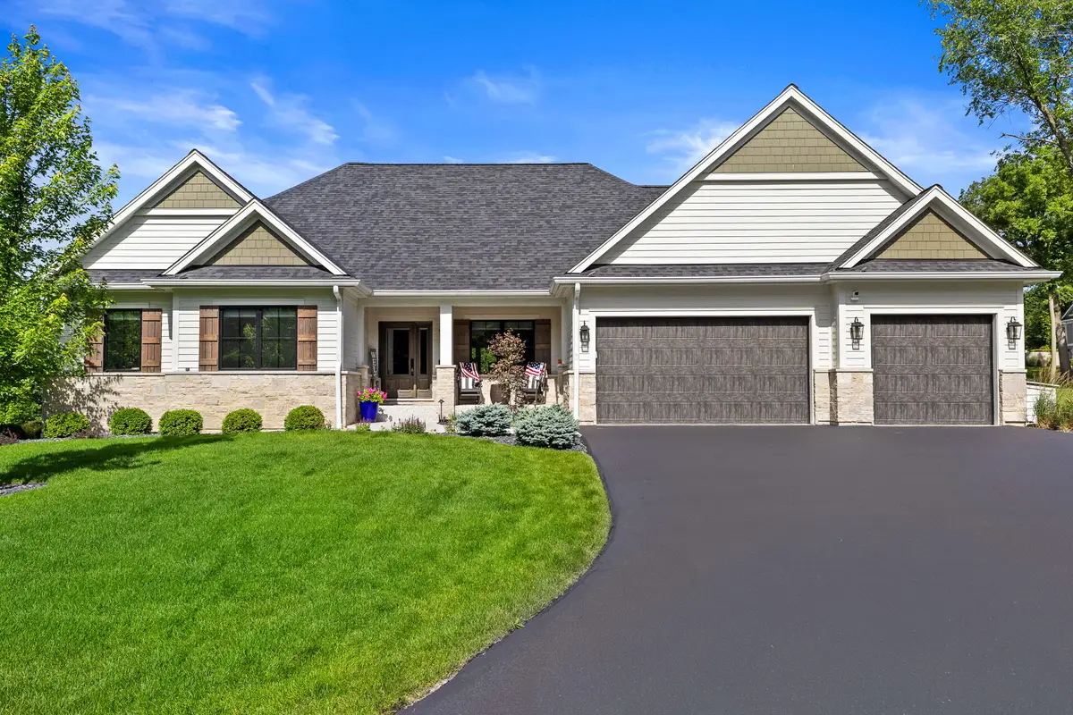 1260 Deer Ct, Geneva, WI 53147 - #1